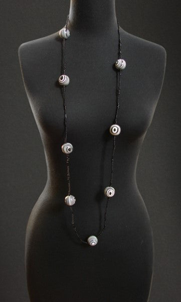 RSobral Black and White Balls Necklace